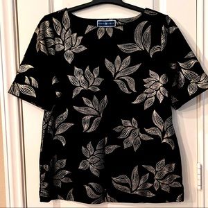 KAREN SCOTT black top cuffed sleeve XL